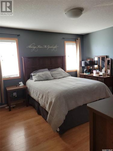 525 Carlyle Avenue, Carlyle, SK - Indoor Photo Showing Bedroom