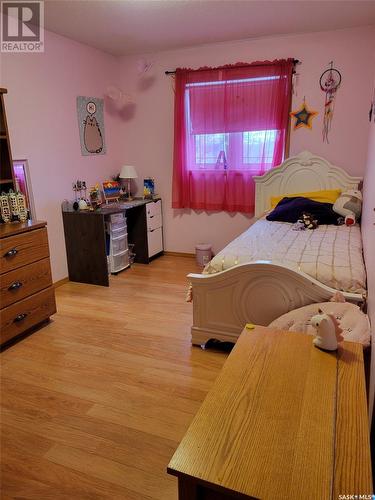 525 Carlyle Avenue, Carlyle, SK - Indoor Photo Showing Bedroom