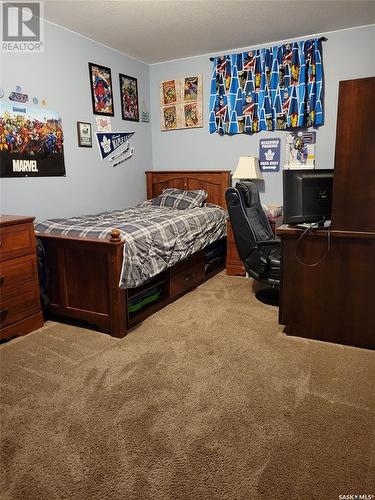 525 Carlyle Avenue, Carlyle, SK - Indoor Photo Showing Bedroom