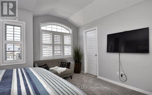 175 Hardcastle Drive, Cambridge, ON - Indoor Photo Showing Bedroom