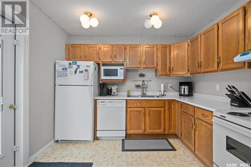 56 Kemp Crescent, Prince Albert, SK - Indoor Photo Showing Kitchen With Double Sink