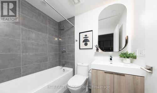 605 - 15 Holmes Avenue N, Toronto, ON - Indoor Photo Showing Bathroom