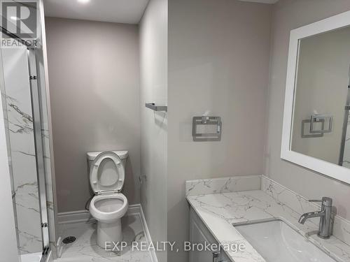 1603 Coldstream Drive, Oshawa, ON - Indoor Photo Showing Bathroom