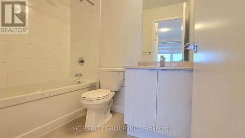 2620 - 4055 Parkside Village Drive, Mississauga, ON - Indoor Photo Showing Bathroom