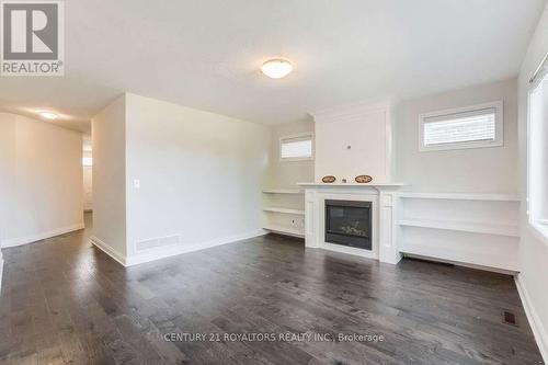 2620 Holbrook Drive, London, ON - Indoor Photo Showing Living Room With Fireplace