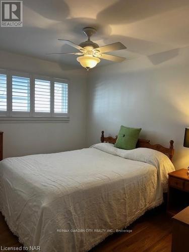 48 Mcdonald Avenue, Thorold, ON - Indoor Photo Showing Bedroom