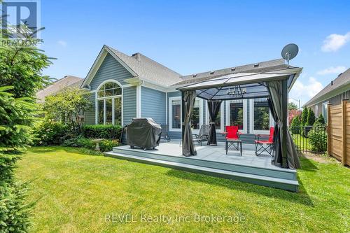 32 Sunrise Court, Fort Erie, ON - Outdoor With Deck Patio Veranda