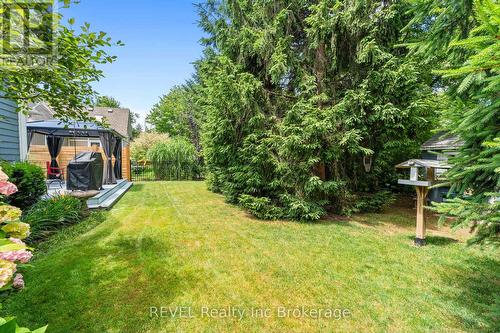 32 Sunrise Court, Fort Erie, ON - Outdoor