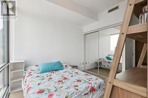 2507 - 37 Grosvenor Street, Toronto, ON - Indoor Photo Showing Bedroom