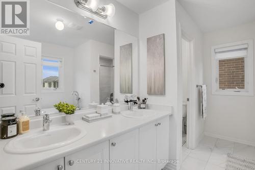 1309 Apollo Street, Oshawa, ON - Indoor Photo Showing Bathroom