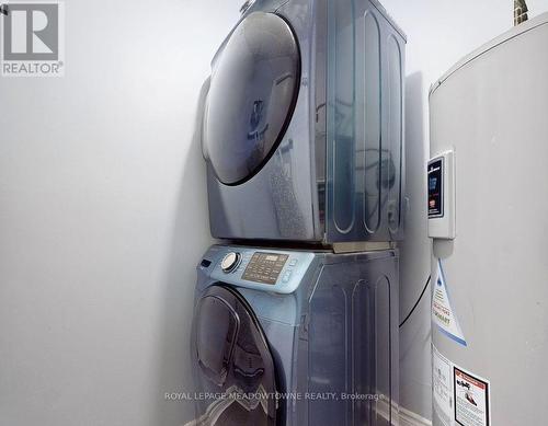 50 - 1016 Falgarwood Drive, Oakville, ON - Indoor Photo Showing Laundry Room