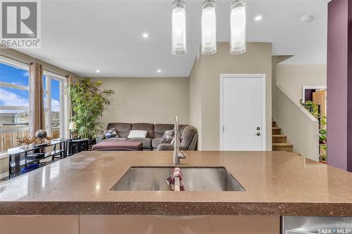 3250 37Th Street W, Saskatoon, SK - Indoor Photo Showing Kitchen