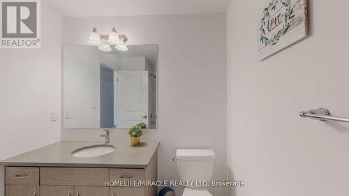 84 Keppel Circle, Brampton, ON - Indoor Photo Showing Bathroom