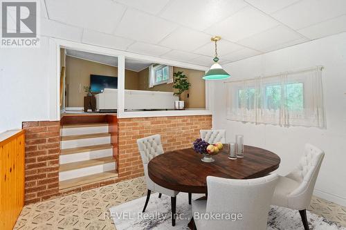 499 North Mill Street, Fort Erie (Ridgeway), ON - Indoor Photo Showing Dining Room