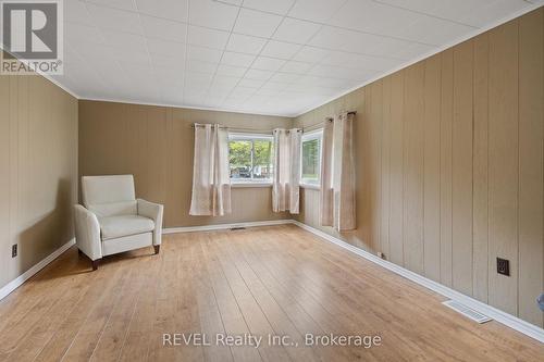 499 North Mill Street, Fort Erie (Ridgeway), ON - Indoor Photo Showing Other Room