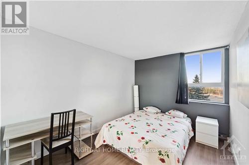 718 - 2000 Jasmine Crescent, Ottawa, ON - Indoor Photo Showing Bedroom