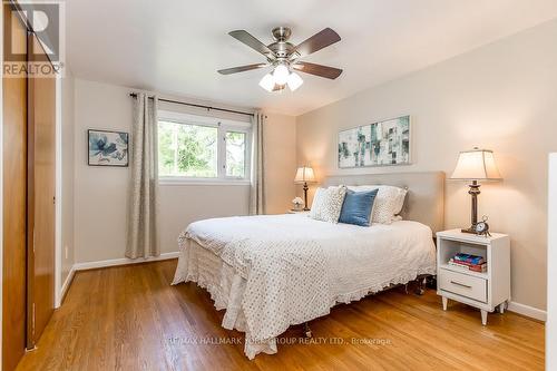 25 Spruce Street, Aurora, ON - Indoor Photo Showing Bedroom