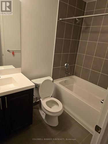 803 - 3091 Dufferin Street, Toronto, ON - Indoor Photo Showing Bathroom