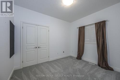 305 Skyline Avenue, London, ON - Indoor Photo Showing Other Room