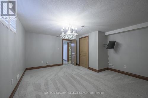 305 Skyline Avenue, London, ON - Indoor Photo Showing Other Room