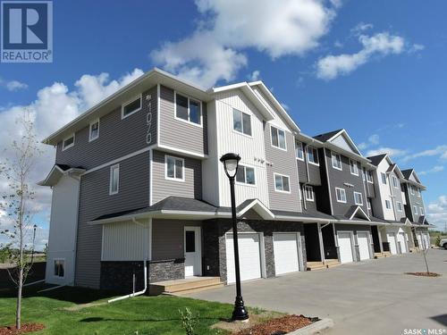 1 1070 Parr Hill Drive, Martensville, SK - Outdoor With Facade