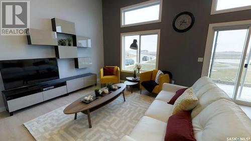 1 1070 Parr Hill Drive, Martensville, SK - Indoor Photo Showing Living Room