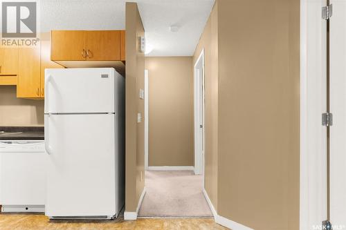 39 5023 James Hill Road, Regina, SK - Indoor Photo Showing Kitchen