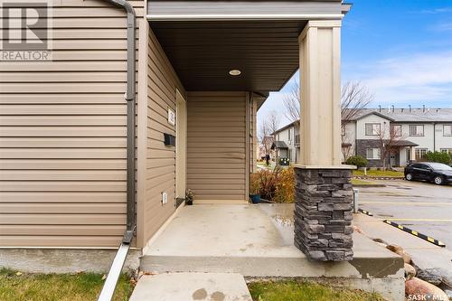 39 5023 James Hill Road, Regina, SK - Outdoor