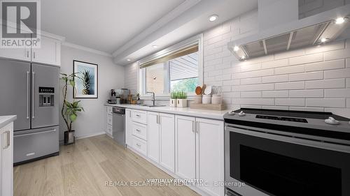 697 George Street, Burlington, ON - Indoor Photo Showing Kitchen