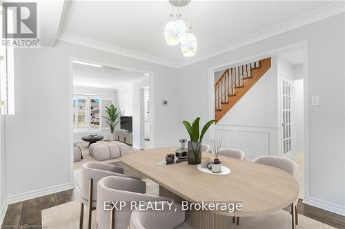 19 Driftwood Place, Hamilton, ON - Indoor Photo Showing Dining Room