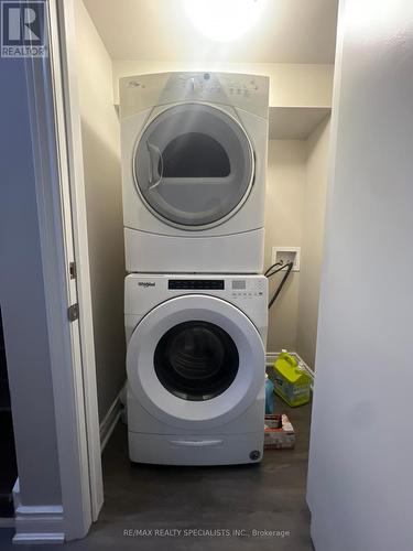 57 Donomore Drive, Brampton, ON - Indoor Photo Showing Laundry Room