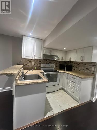 57 Donomore Drive, Brampton, ON - Indoor Photo Showing Kitchen