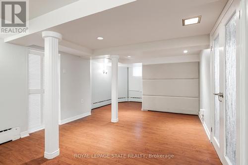 15 Empress Avenue, Hamilton, ON - Indoor Photo Showing Other Room