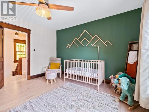 248 Dufferin Street, Fort Erie, ON - Indoor Photo Showing Bedroom