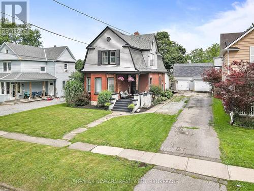 248 Dufferin Street, Fort Erie (332 - Central), ON - Outdoor With Deck Patio Veranda With Facade