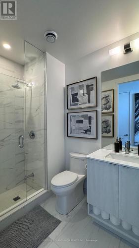 Ph206 - 138 Downes Street, Toronto, ON - Indoor Photo Showing Bathroom