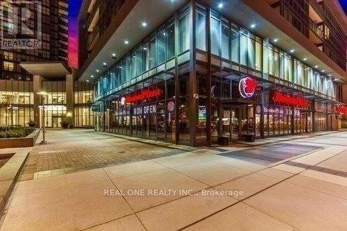 3508 - 5168 Yonge Street, Toronto, ON - Indoor Photo Showing Other Room