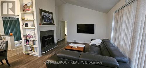 35 Starlight Crescent, Richmond Hill, ON - Indoor Photo Showing Living Room With Fireplace