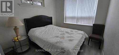 35 Starlight Crescent, Richmond Hill, ON - Indoor Photo Showing Bedroom