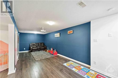 222 Kingswell Street, Ottawa, ON - Indoor