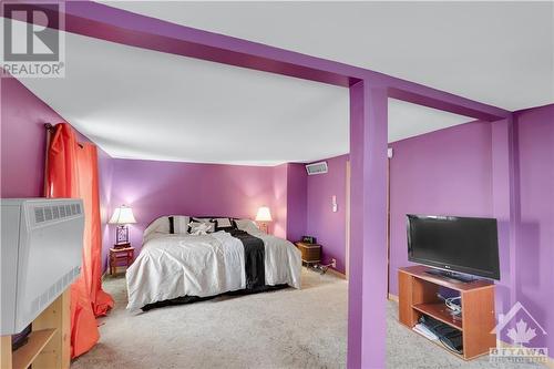 76 Stonehurst Street, Ottawa, ON - Indoor Photo Showing Bedroom