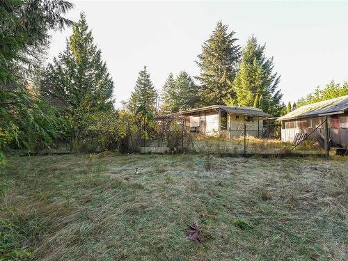 7832 Tozer Rd, Fanny Bay, BC 