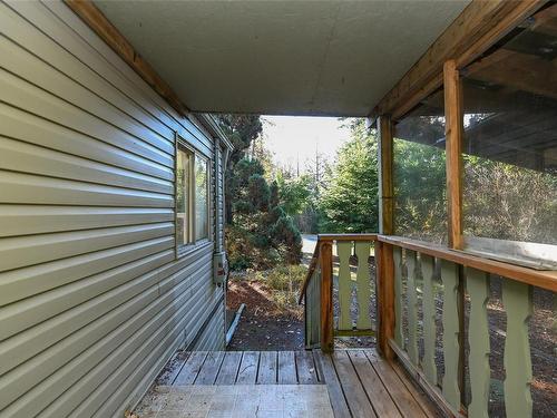 7832 Tozer Rd, Fanny Bay, BC 