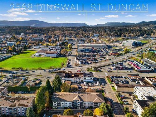 106-2568 Dingwall St, Duncan, BC - Outdoor With View