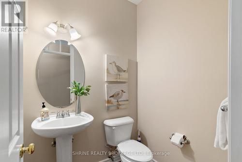 333 Rivertrace Close, London, ON - Indoor Photo Showing Bathroom