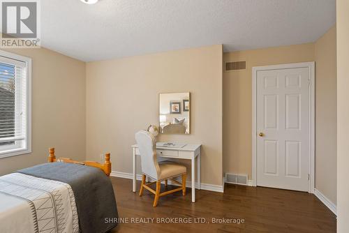 333 Rivertrace Close, London, ON - Indoor Photo Showing Bedroom