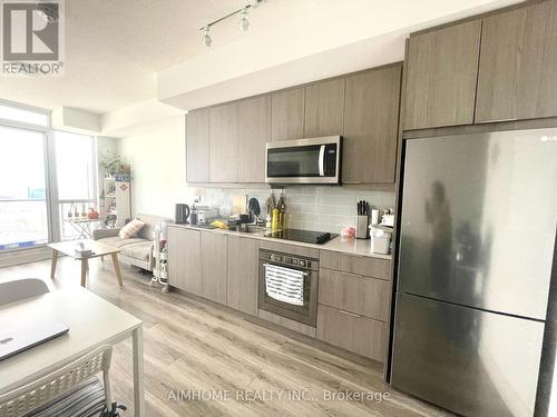 2806 - 32 Forest Manor Road, Toronto, ON - Indoor Photo Showing Kitchen