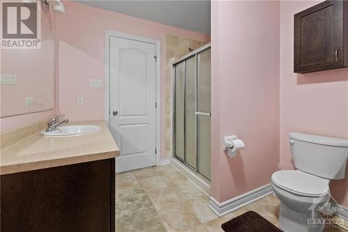 780 White Alder Avenue, Ottawa, ON - Indoor Photo Showing Bathroom