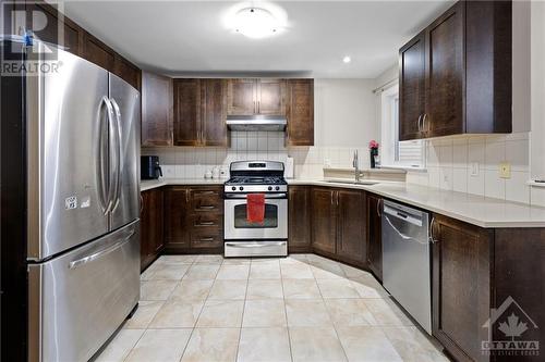 780 White Alder Avenue, Ottawa, ON - Indoor Photo Showing Kitchen