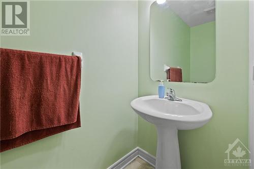 780 White Alder Avenue, Ottawa, ON - Indoor Photo Showing Bathroom